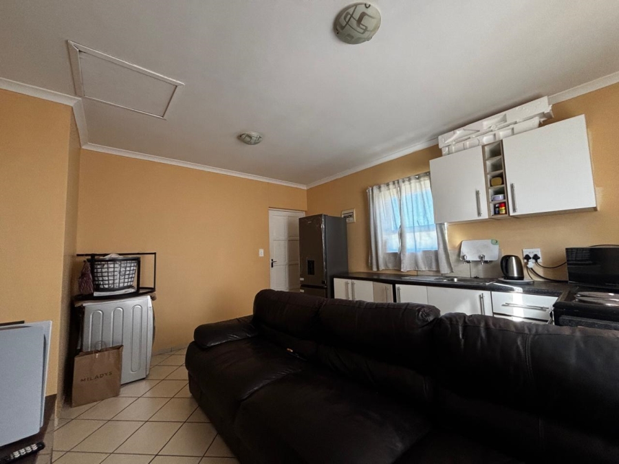 1 Bedroom Property for Sale in Sunset Glen Western Cape
